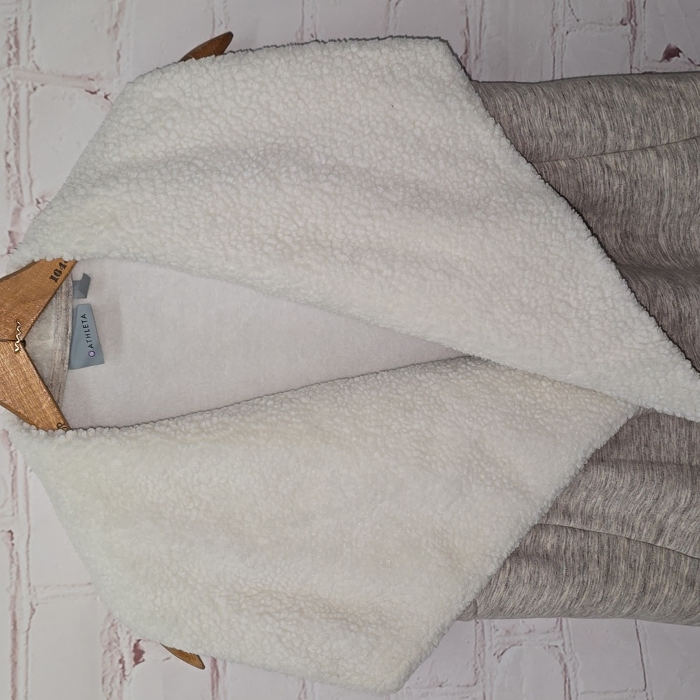 Athleta Apres Anything Sherpa Fleece Vest Oatmeal Heather Women's Size S - Picture 5 of 14